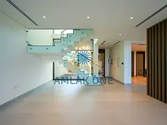 Single Row | Elegant Townhouse | Stunning Landscaping