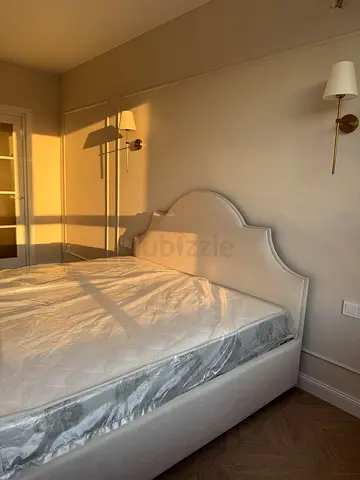 Minimalist Fabric Bed Frame with Upholstered Headboar