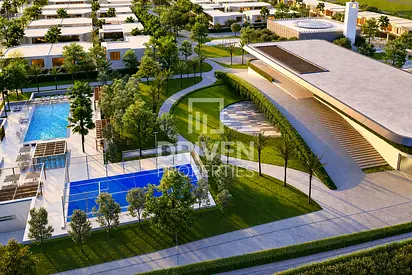 3 Bedroom semi detached Townhouse for Sales at