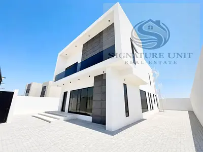 Brand New | 5BR Villa | Big Hall | Garden