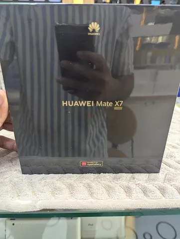 Huawei Mate X7 (512GB) Sealed Pack