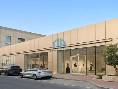 Road Facing | G+ Mezzanine | Prime Showroom