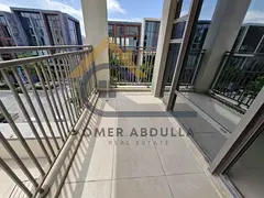 Spacious 2BHK | Gym & Pool | Direct Mall Access