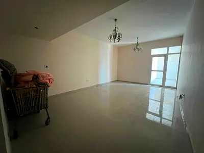 One‑Bedroom Apartment for Annual Rent – Al Rashidiya 1 (Horizon Towers)