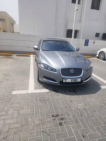 2013 Jaguar XF — фото 1