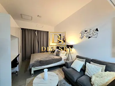 fully Furnished|Prime Location|12 Chqs With Bills
