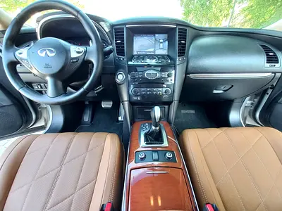 2014 Infiniti QX70 缩略图 11