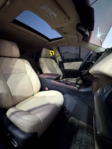 2013 Toyota AVALON 照片 5