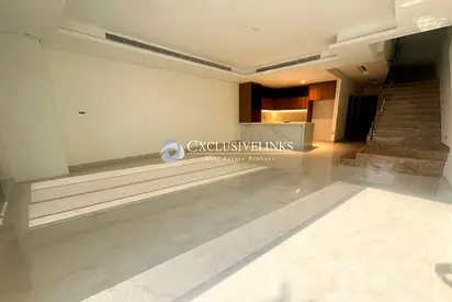 4BR Townhouse | Brand New | Vacant