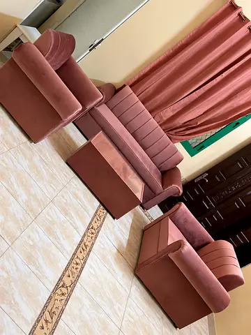 Brand new 5 seater sofa pink color 3+1+1 with table Premium Quality available