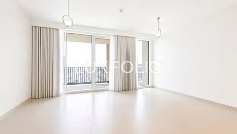 CREEK TOWER VIEW | VACANT | LARGE LAYOUT