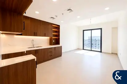 Corner Unit | Community View | 2 Bedroom
