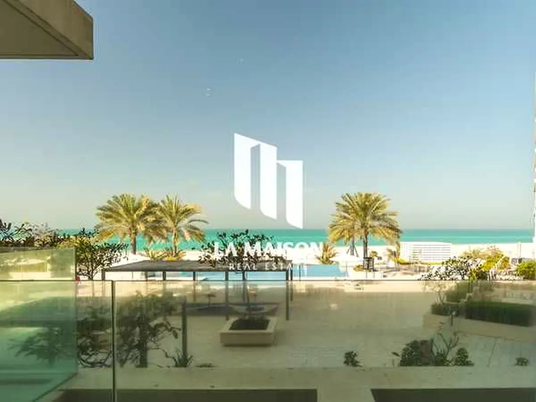 Luxury 2BR + M | Full Sea view | Prime Location