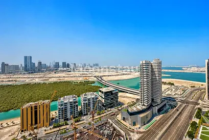 Spacious 2BR | Mangrove View | Vacant Now