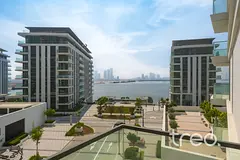 Ready | Community city views | Corner