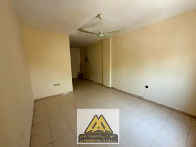 اكبر مساحه استديو /   سعر خيال / مطبخ منفصل /  تشطيب رائع /  اسهل طريقه دفع/  اطلاله مفتوحه /  سرعه الاستلام /