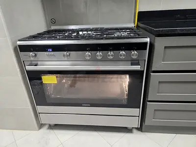 Siemens IQ700 Dual Combination Stove With Great Condition Like New
