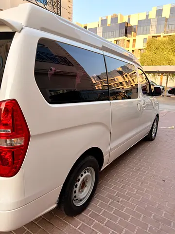 2015 Hyundai GRAND STAREX 照片 3