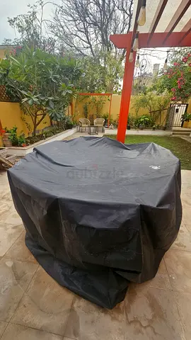 Garden table n chairs