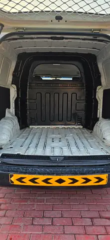 2012 Hyundai H1 — миниатюра 12