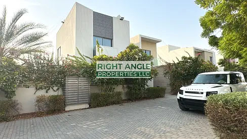 3BR Corner TH for Sale | Landscaped | Robinia - TYPE C