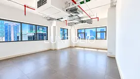 Fitted Office | High Floor | 6 Parking | Vacant