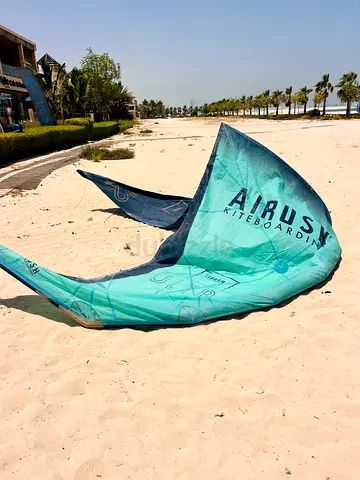 Offer kite with bar