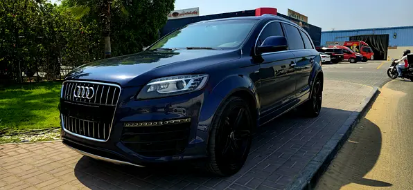 Super Charged Audi Q7 S-Line Quattro Air Suspension GCC Specs Well Maintained Car