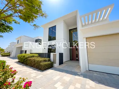 Spacious Layout | Landscaped Garden | Unfurnished