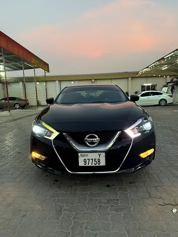 2018 Nissan MAXIMA 照片 1