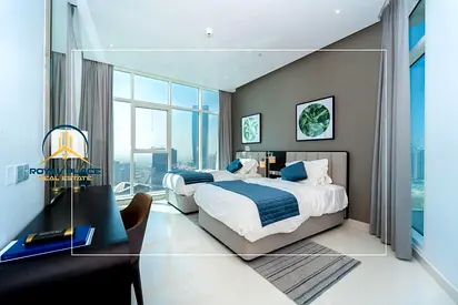 High Floor I Furnished I Spacious Layout I Vacant