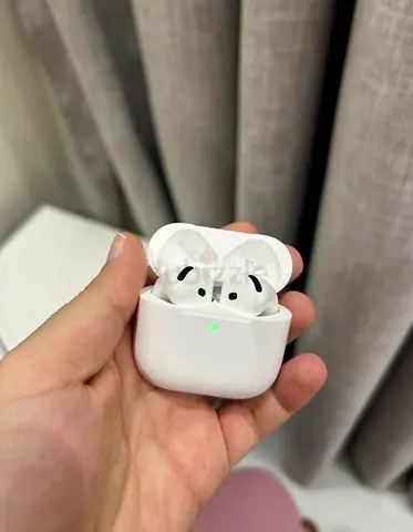 Apple Airpods 4 with ANC