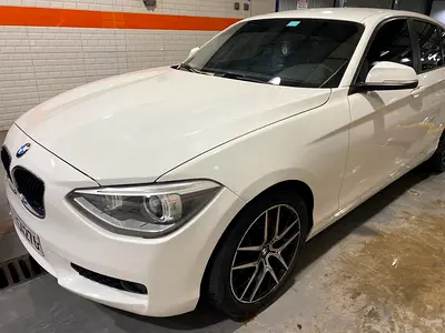 صورة 4 لـ 2014 BMW 1-SERIES