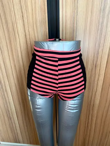 Women shorts, XS