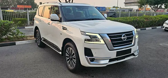 NISSAN PATROL LE TITANIUM V8 FULL 0PTION MODEL 2020 G.C.C ACCIDENT FREE ORIGINAL PAINT
