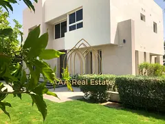 SWIMMING POOL|EXPANSIVE LANDSCAPED GARDEN|SPACIOUS