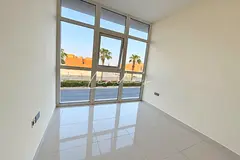 Ready to Move In | Single Row | Close to the Pool