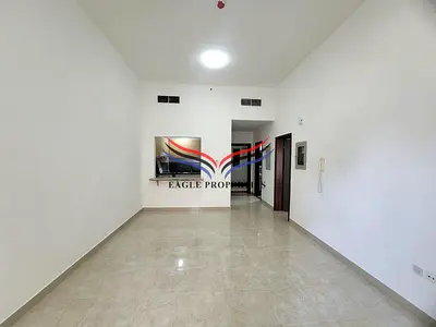 2BR for Executive Bachelors | Balcony | Free Parking