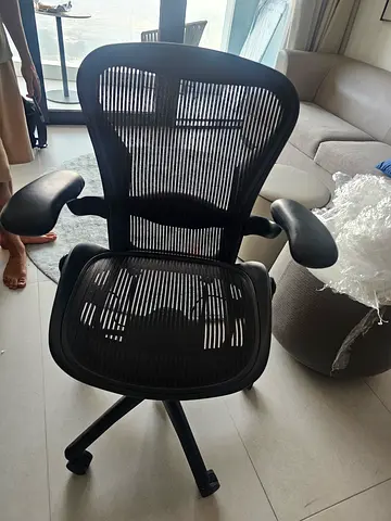 Free Delivery- Herman Miller Aeron Black ergonomic mesh office chair with lumbar support