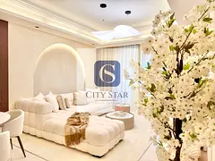 Luxury Upgraded I Fully Furnished I Prime Location