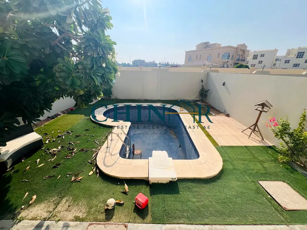 JUST VACATED | 5 BEDROOM VILLA with SWIMMING POOL | MAID & DRIVER-ROOM | CALL US TODAY!