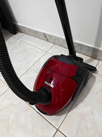Geepas Vacuum Cleaner for sale