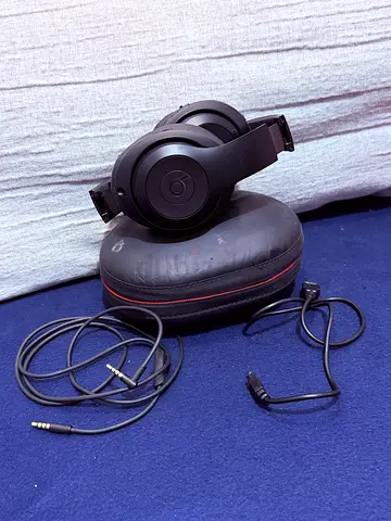 Beats Studio3 Wireless Headphones with Case and Cables