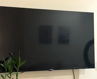 Admiral 55-Inch Smart TV – Great Condition
