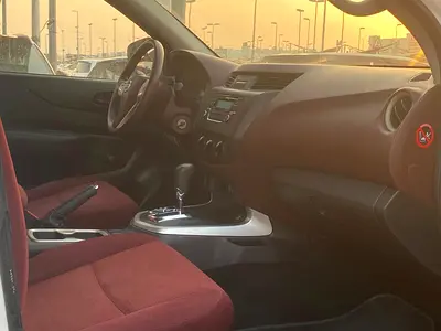 2020 Nissan NAVARA — миниатюра 12