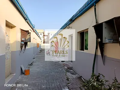 مجمع وسكن عمال (كامب) للإيجار وشهري 38 غرفة في منطقة الجرف 3 عجمان بجوار السوق الصيني شامل الفواتير للشركات فقط بسعر مميز