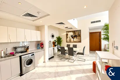 One Bedroom | Canal View | 1,098.67 sqft