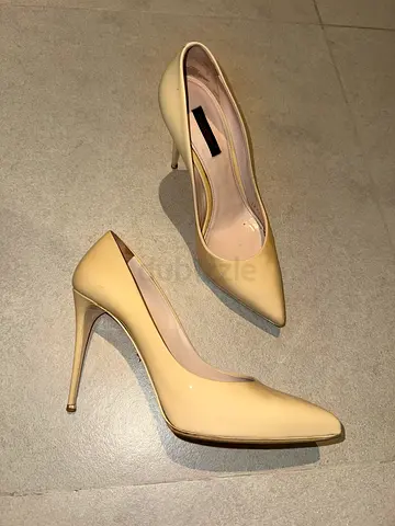 Beige patent leather high heel pumps, DOLCE GABBANA, size (please check) - gently used