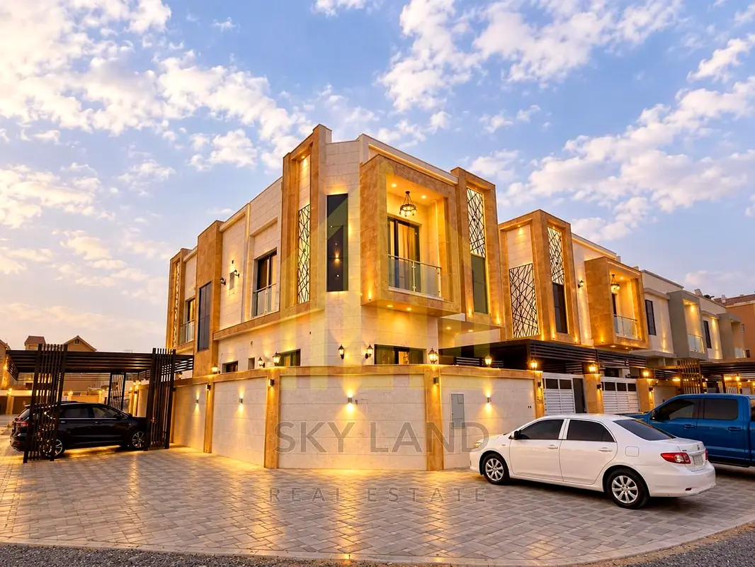 Corner villa for sale – directly from the owner – price negotiable.