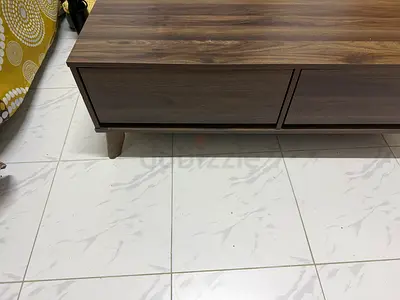 IKEA CENTER TABLE